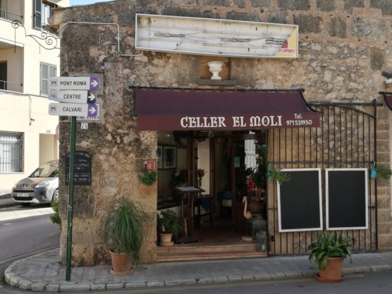 Restaurants-in-Pollenca-Celler-el-Moli-Restaurant